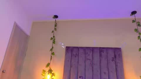 Snapshot of novaaa_shayy chatting on 02/13/26, 09:00 novaaa shayy online show from 02/13/26, 09:00