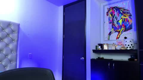 Snapshot of novacry chatting on 12/03/24, 11:55 Nova online show from 12/03/24, 11:55