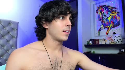 Snapshot of novacry chatting on 12/04/24, 12:25 Nova online show from 12/04/24, 12:25