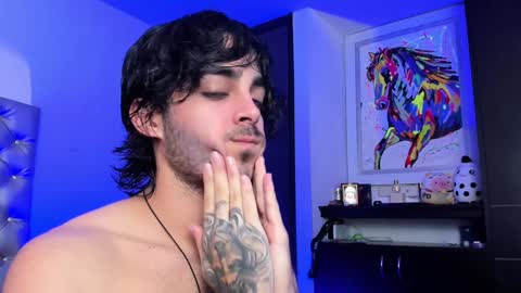 Snapshot of novacry chatting on 12/17/24, 01:05 Nova online show from 12/17/24, 01:05