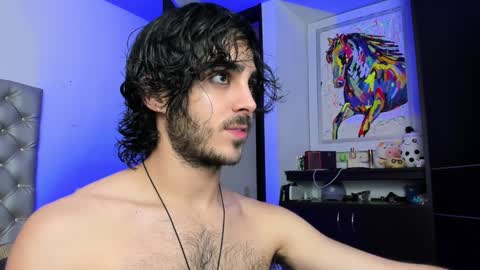 Snapshot of novacry chatting on 12/24/24, 02:01 Nova online show from 12/24/24, 02:01