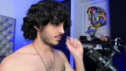 Snapshot of novacry chatting on 01/17/25, 03:22 Nova online show from 01/17/25, 03:22