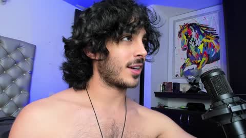 Snapshot of novacry chatting on 01/22/25, 03:29 Nova online show from 01/22/25, 03:29