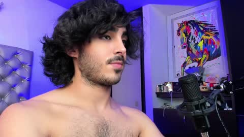 Snapshot of novacry chatting on 01/28/25, 06:39 Nova online show from 01/28/25, 06:39