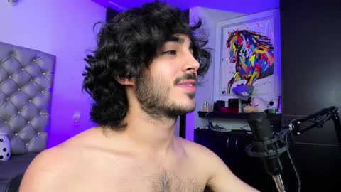 Snapshot of novacry chatting on 02/05/25, 02:59 Nova online show from 02/05/25, 02:59