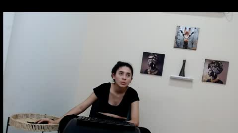 Snapshot of novahot98 chatting on 04/02/26, 07:44 nova online show from 04/02/26, 07:44