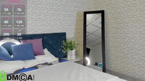 Snapshot of novalay chatting on 11/24/25, 01:16 Sonya online show from 11/24/25, 01:16