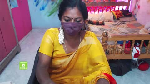 Snapshot of novapol chatting on 11/22/25, 01:21 Novapol online show from 11/22/25, 01:21