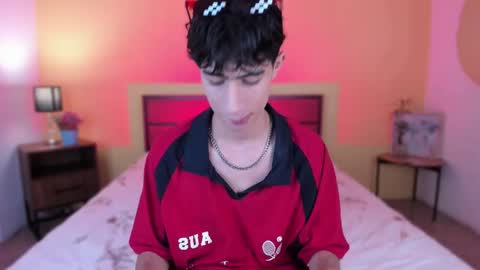 Snapshot of novawheeler chatting on 01/07/25, 03:35 Nova online show from 01/07/25, 03:35