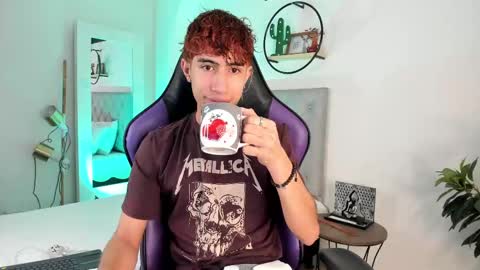 Snapshot of novawheeler chatting on 03/01/25, 04:37 Nova online show from 03/01/25, 04:37