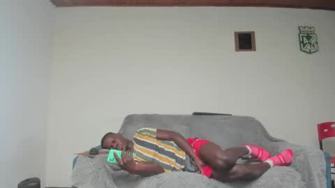 nreus online show from 11/19/25, 06:52