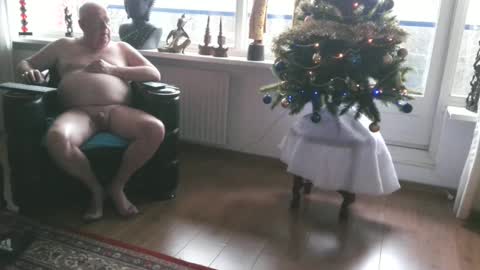 Nudejohn online show from 12/27/24, 10:45