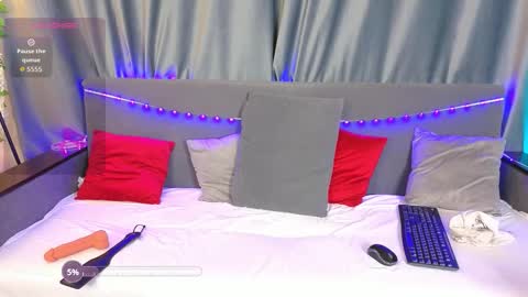 Snapshot of nudetension chatting on 02/26/26, 04:17 Maks online show from 02/26/26, 04:17