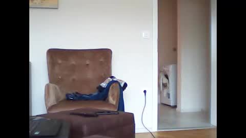 Milen online show from 12/24/24, 10:44