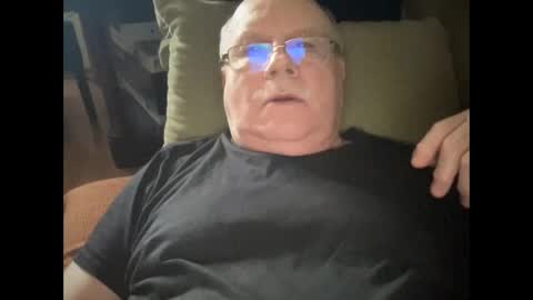 Snapshot of nukiss chatting on 12/03/24, 11:44 nukiss online show from 12/03/24, 11:44