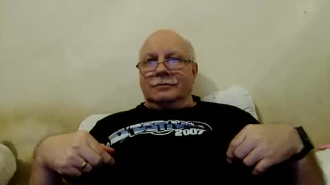 Snapshot of nukiss chatting on 12/10/24, 09:00 nukiss online show from 12/10/24, 09:00