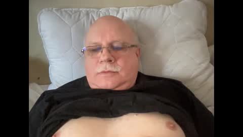 Snapshot of nukiss chatting on 01/09/25, 09:37 nukiss online show from 01/09/25, 09:37