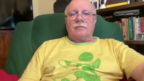 Snapshot of nukiss chatting on 01/31/25, 10:31 nukiss online show from 01/31/25, 10:31