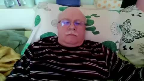 Snapshot of nukiss chatting on 02/22/25, 12:29 nukiss online show from 02/22/25, 12:29