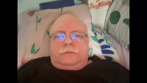 Snapshot of nukiss chatting on 03/11/25, 01:34 nukiss online show from 03/11/25, 01:34