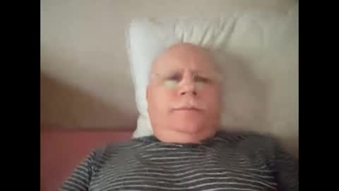 Snapshot of nukiss chatting on 09/15/25, 08:47 nukiss online show from 09/15/25, 08:47