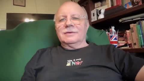 Snapshot of nukiss chatting on 01/10/26, 09:44 nukiss online show from 01/10/26, 09:44