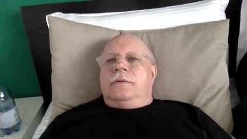 nukiss online show from 04/21/26, 12:11