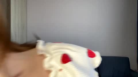 Odelina online show from 04/12/26, 07:24