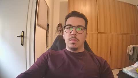 nuotatore90 online show from 10/04/25, 01:31