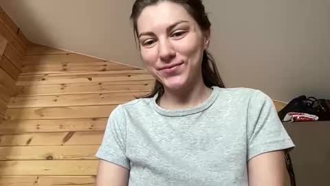 Snapshot of nursedoll chatting on 10/20/25, 05:08 Ema online show from 10/20/25, 05:08