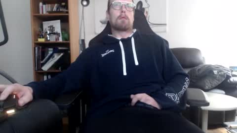 Snapshot of nursefan chatting on 12/04/25, 12:36 nursefan online show from 12/04/25, 12:36