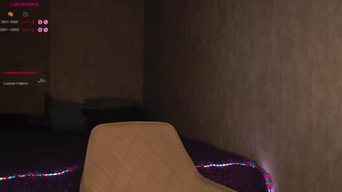 WEELCOMEEEEEEEEEE online show from 12/17/25, 09:32