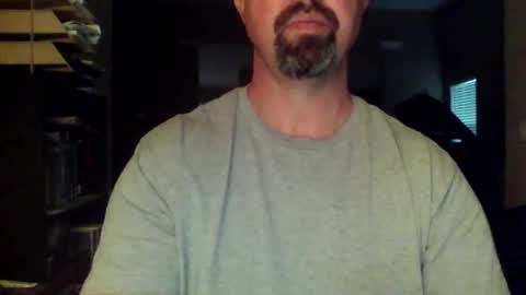 nvrenuff1979 online show from 02/09/26, 12:31