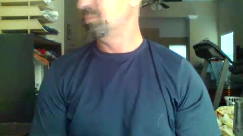 nvrenuff1979 online show from 05/13/26, 11:29