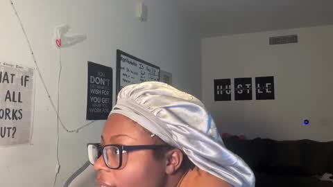 bella2sexy online show from 02/03/25, 04:57