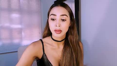 Nycole online show from 02/14/26, 04:37