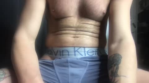 Snapshot of nycstraightmeat chatting on 02/04/25, 01:56 Eric online show from 02/04/25, 01:56