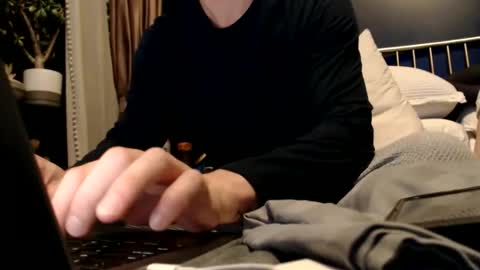 Snapshot of nycstraightmeat chatting on 11/29/25, 11:08 Eric online show from 11/29/25, 11:08