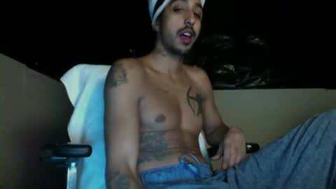 Snapshot of nygal23 chatting on 11/19/25, 12:43 nygal23 online show from 11/19/25, 12:43