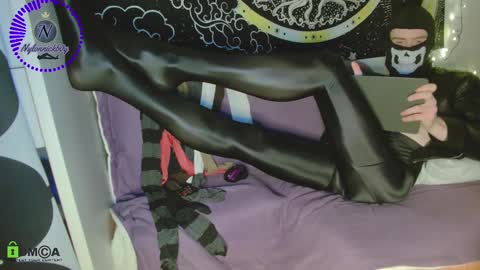 Snapshot of nyl0nnickb0y chatting on 03/07/25, 10:32 Nyl0nnickb0y online show from 03/07/25, 10:32