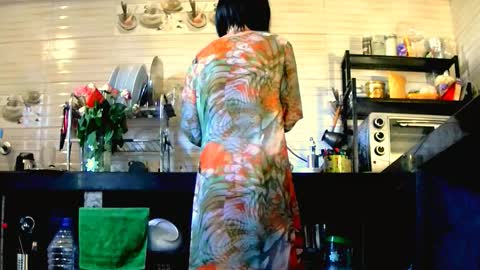 Scarlett online show from 11/17/25, 02:39