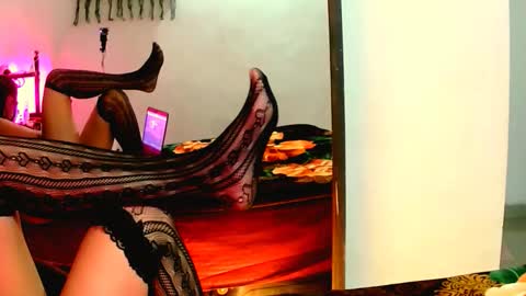 Scarlett online show from 11/26/25, 03:35