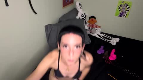 Nymphaea online show from 09/09/25, 12:32