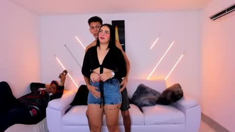 Snapshot of nympho_nathy_sophi chatting on 04/23/26, 01:24 nympho_nathy_sophi online show from 04/23/26, 01:24
