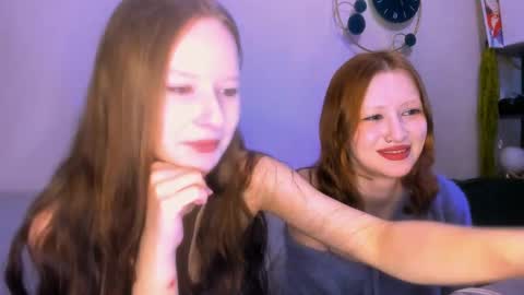 nyra_thira online show from 05/25/26, 04:02