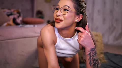 nyrobinova online show from 01/25/25, 01:30