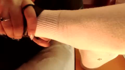 nyx1126 online show from 11/30/25, 12:20