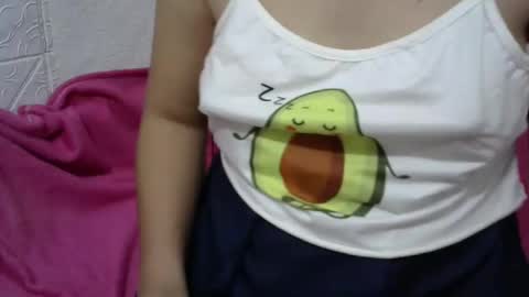 Snapshot of nyx30 chatting on 02/11/25, 05:05 NYX online show from 02/11/25, 05:05