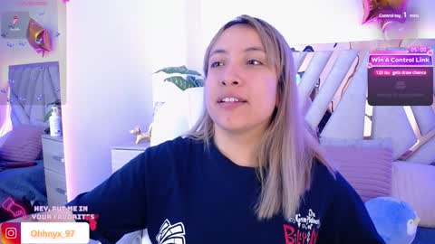 Alex   .    online show from 01/23/25, 08:24