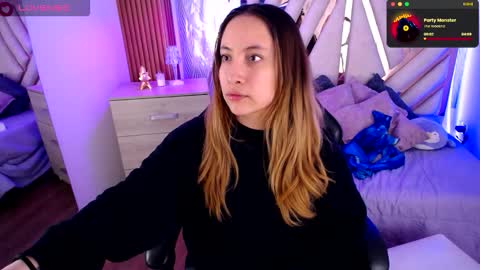 Alex   .    online show from 03/20/26, 02:49